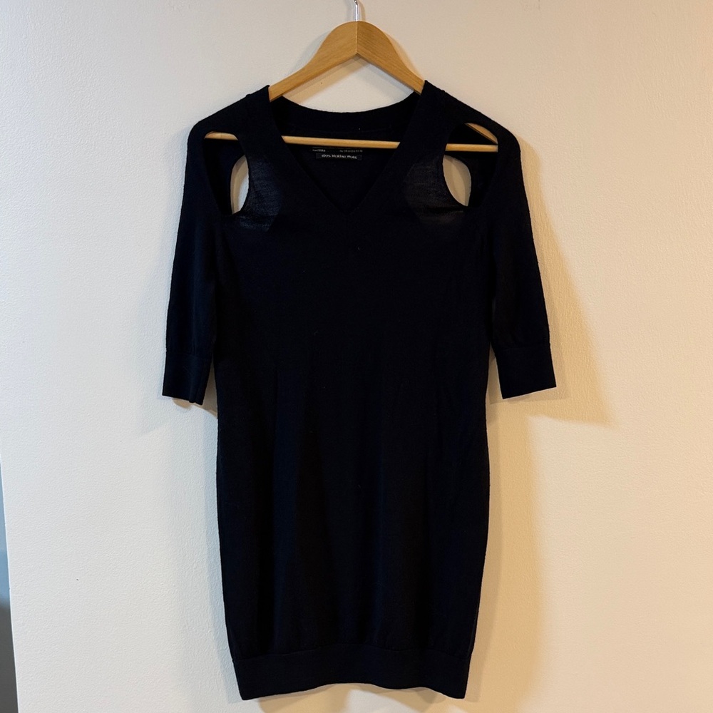 AllSaints Black Cold-Shoulder V-Neck Mini Dress